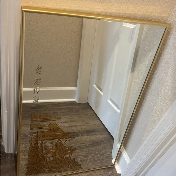 1960’s Hollywood Regency Mirror 34 X 23 Featuring Japanese Pagoda and Mt. Fuji - Picture 2 of 10